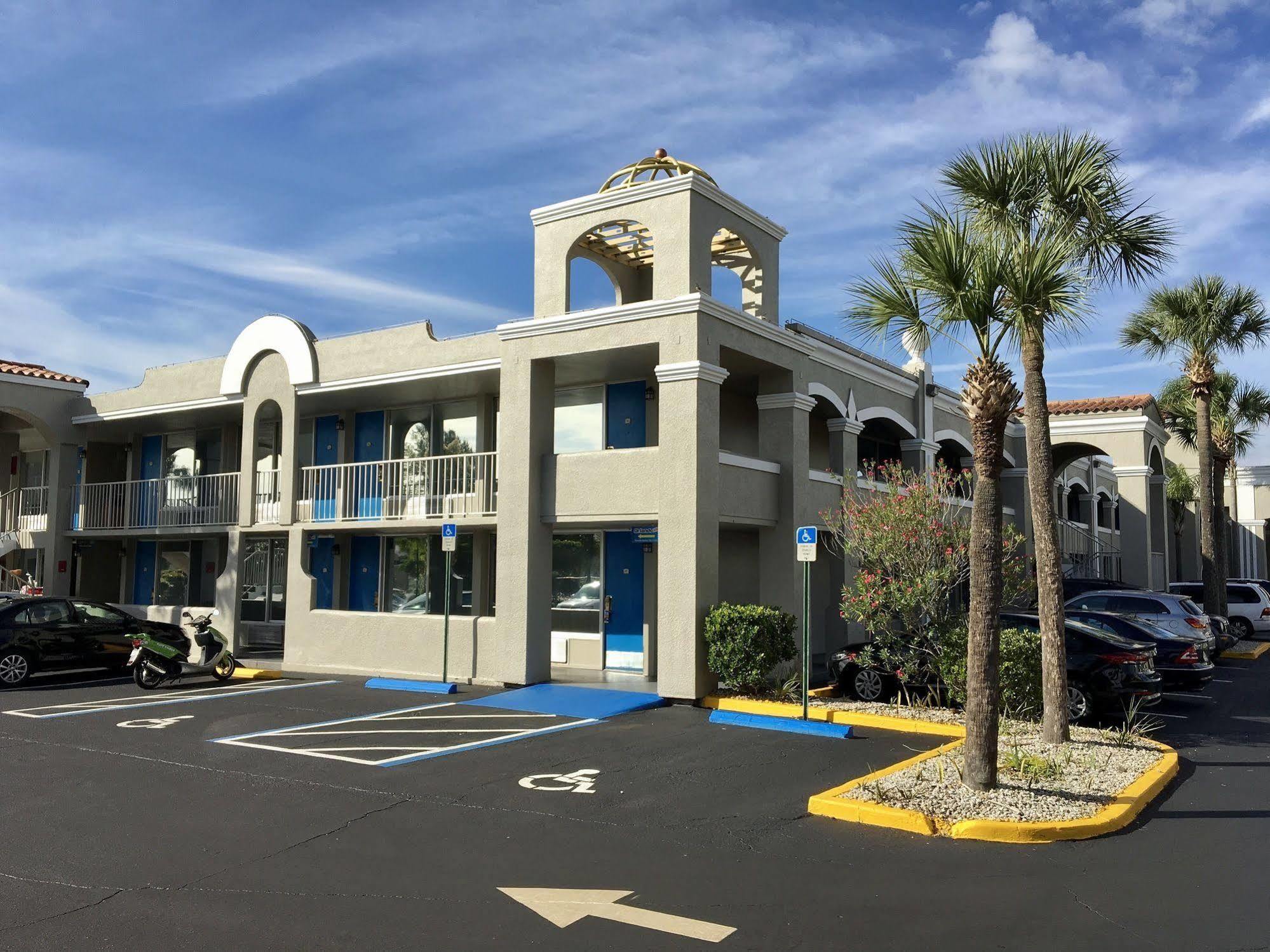 Howard Johnson By Wyndham Orlando-international Drive Pensão