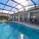 Sapphire Sky At White Rose Villa - Sunny Pool & Spa - Orange Tree Community - Nr Disney