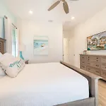 We Be Jammin Cottage With Private Hot Tub Near Disney With Margaritaville Resort Island H2O Access - 8020Dr