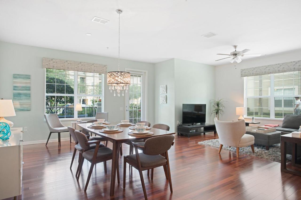 Holiday home Stylish Vista Cay Luxury Oasis Near Theme Parks Walk To The Convention Center And Int'l Drive *