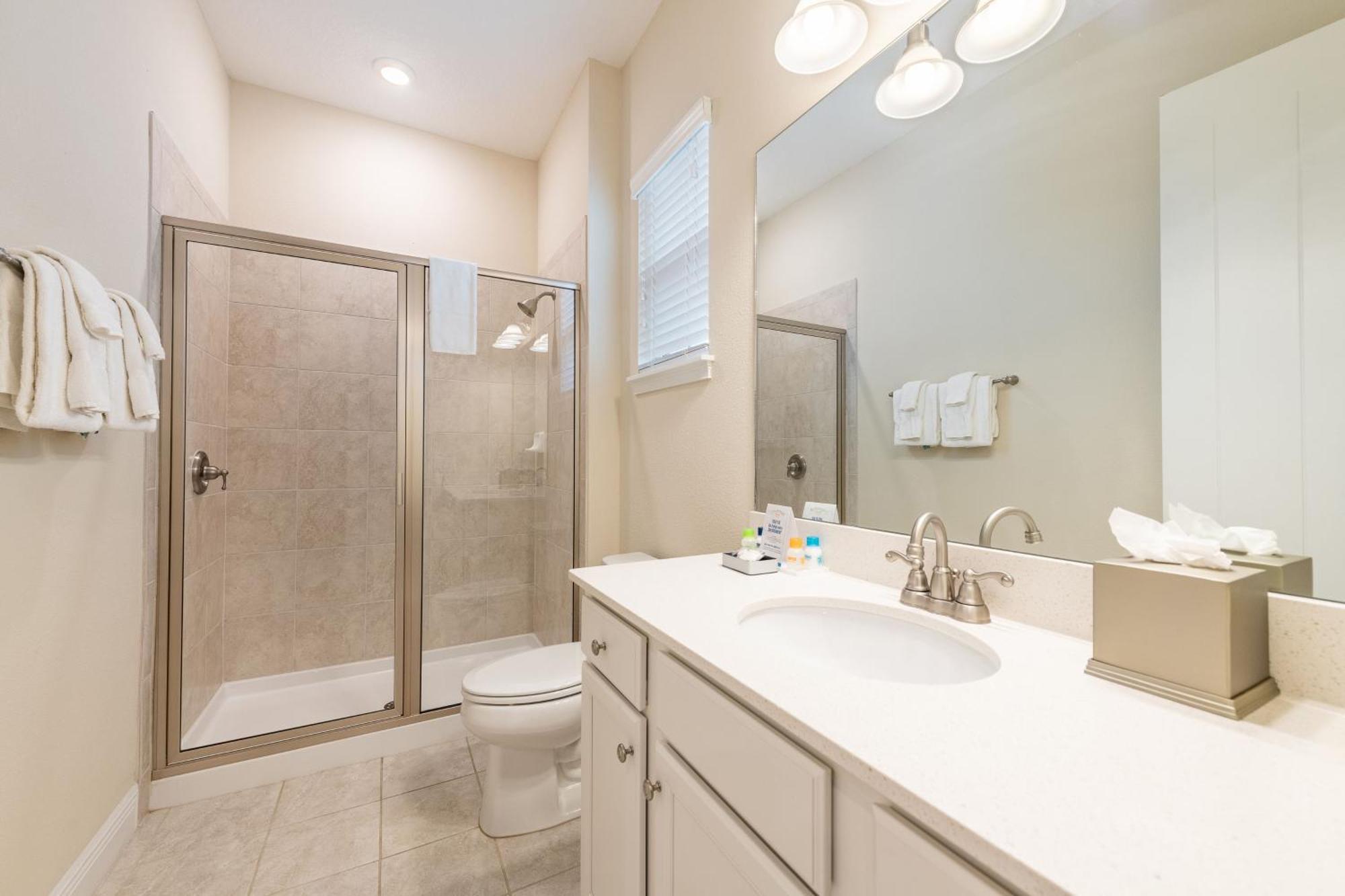 Holiday home Comfy With Hot Tub Near With Margaritaville Island H2o Access - 8029sb Orlando