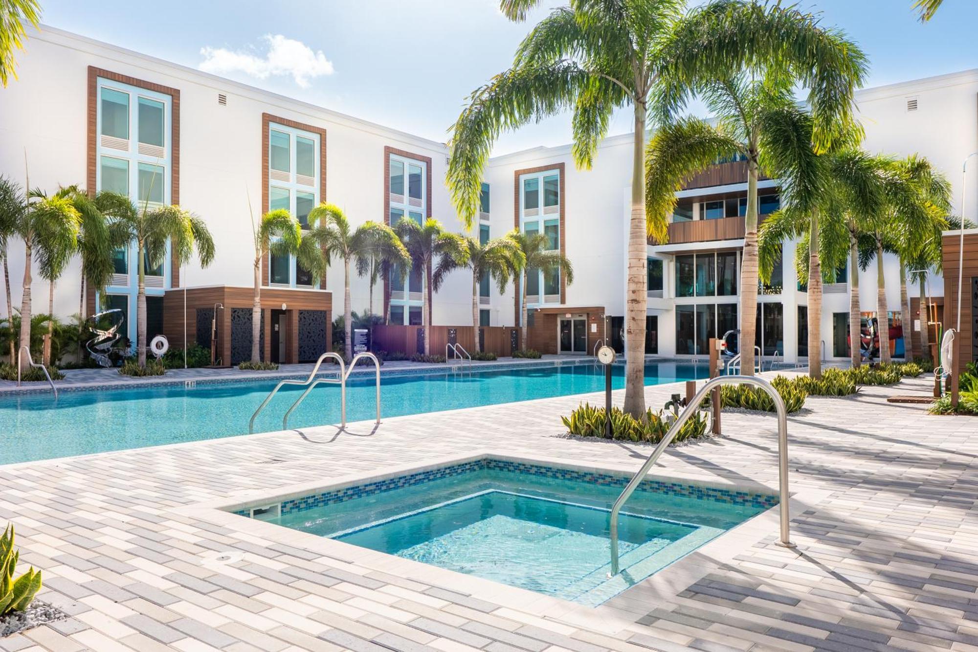 Resort Kompose Boutique @ Theme Parks Orlando
