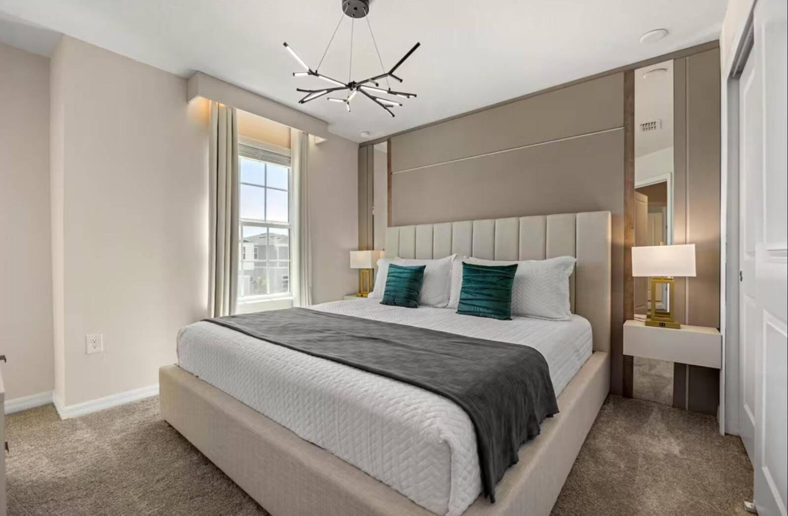 2025 Brand New 08 Bedrooms At Windsor Cay Holiday home Orlando