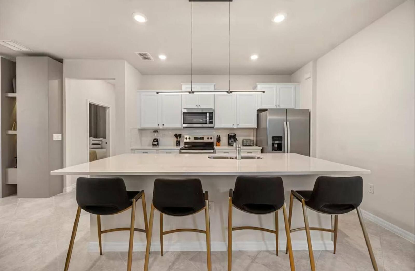 2025 Brand New 08 Bedrooms At Windsor Cay *