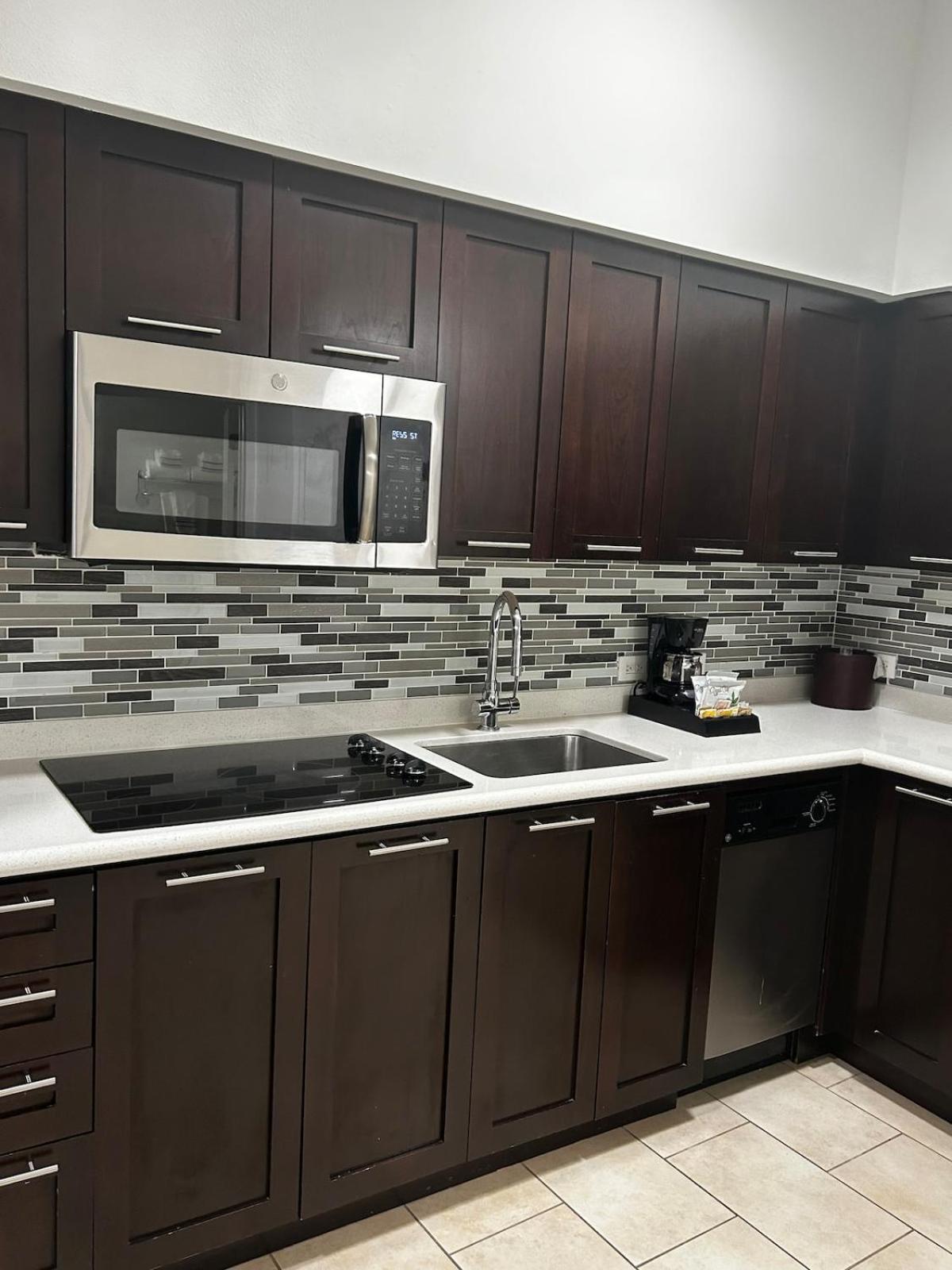 Stylish 2br Near Parks * Orlando