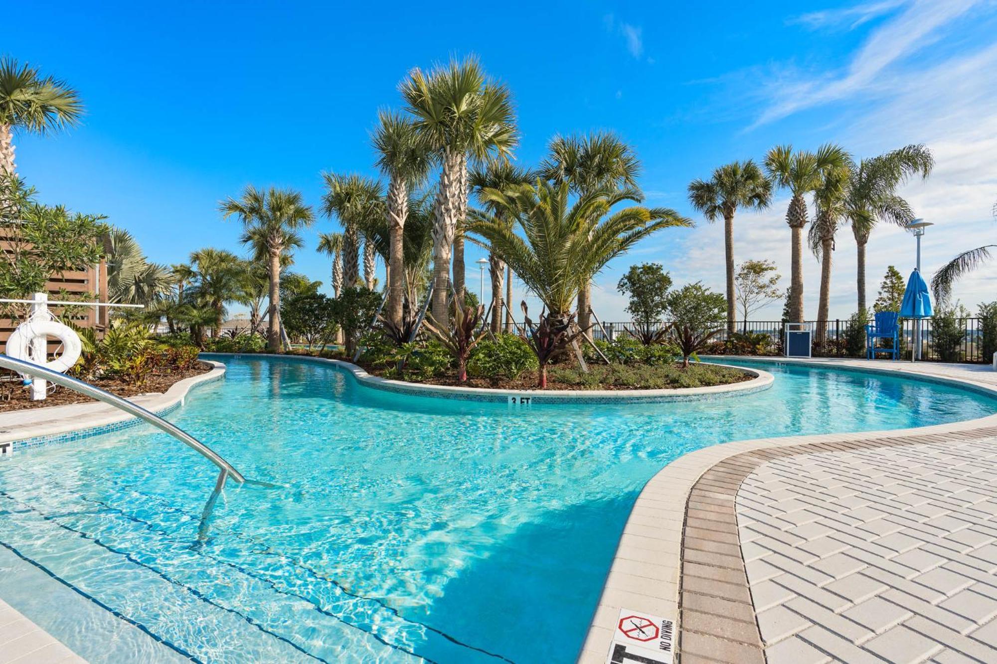 New Themed Ultra Comfortable Heated Private Pool Game Family Near Holiday home