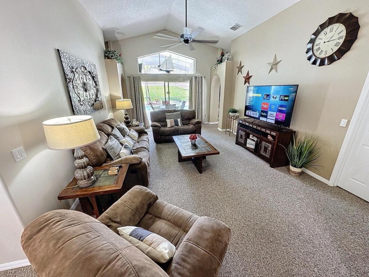 Sunny Oaks Poolside, Pool Games,4m To Orlando