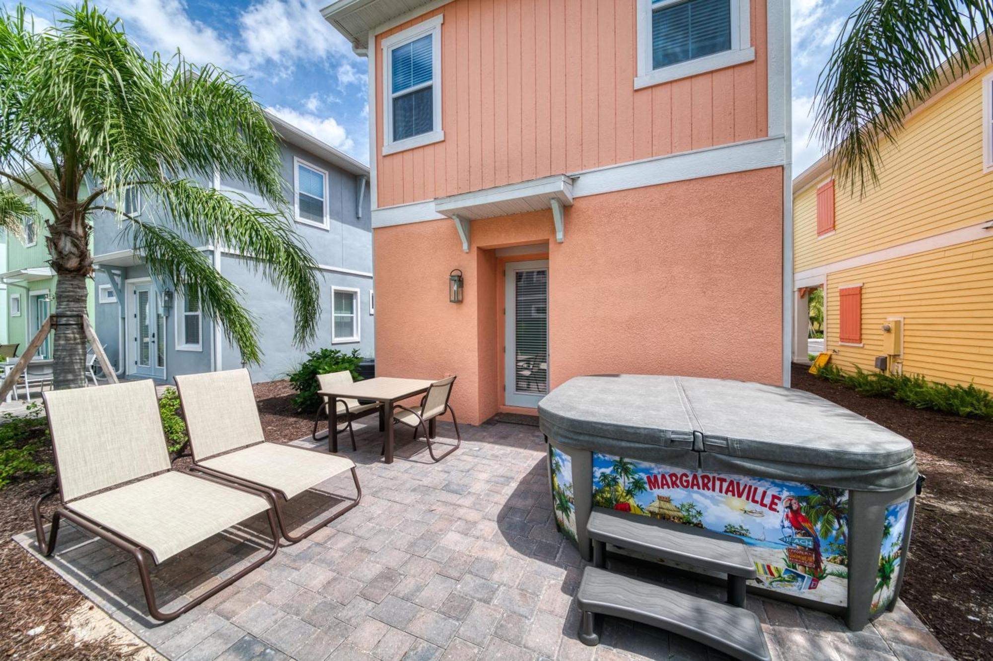 Livin In Paradise With Private Hot Tub Near With Margaritaville Island H2o Access - 8076dr