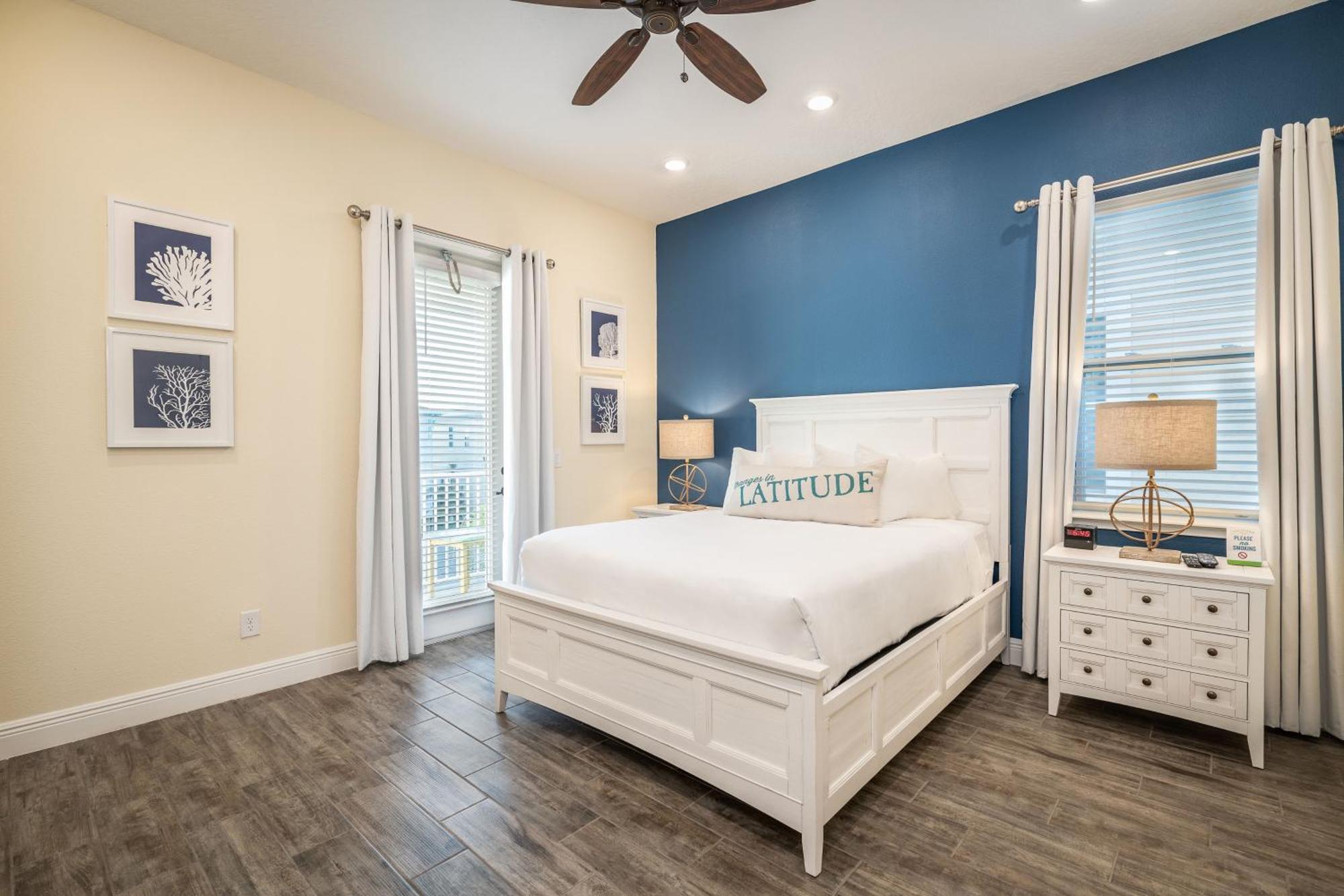 Holiday home Comfy Near With Margaritaville Island H2o Access - 8087kd *