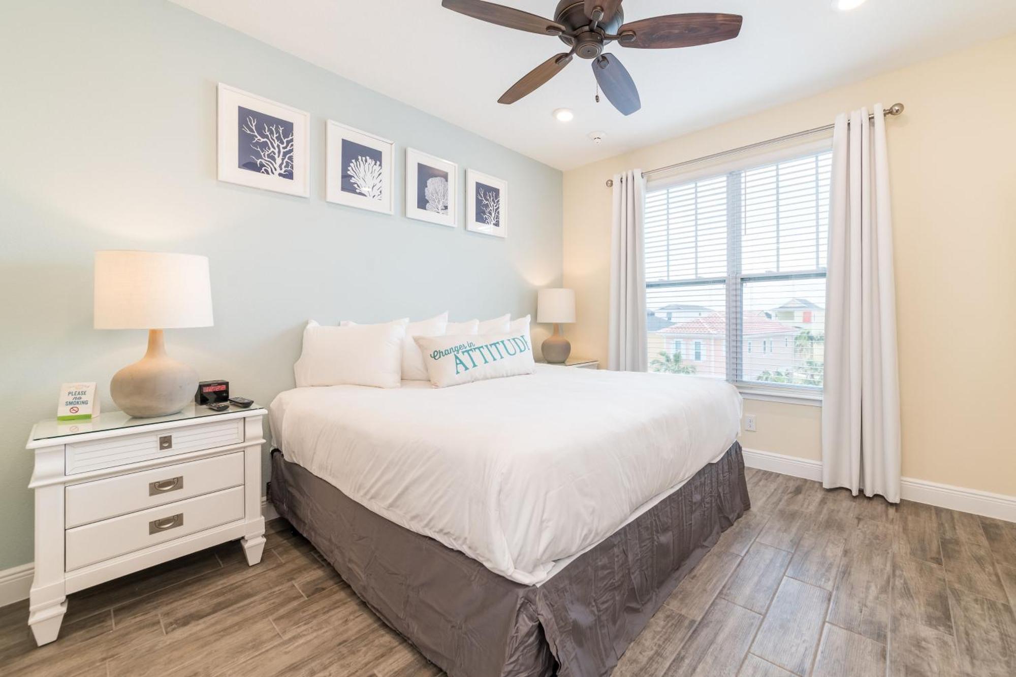 Bon Voyage With Private Pool Near With Margaritaville Island H2o Access - 8045su Holiday home