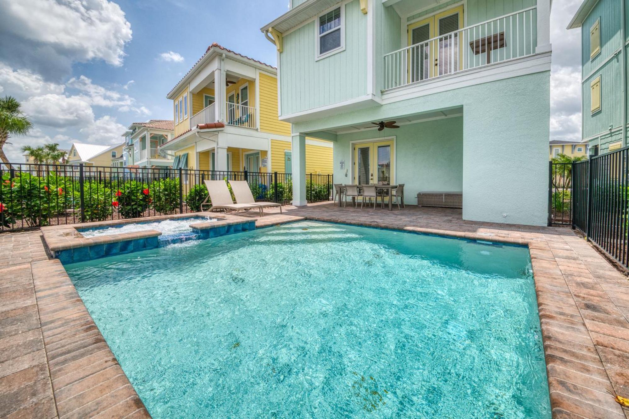 Bon Voyage With Private Pool Near With Margaritaville Island H2o Access - 8045su *