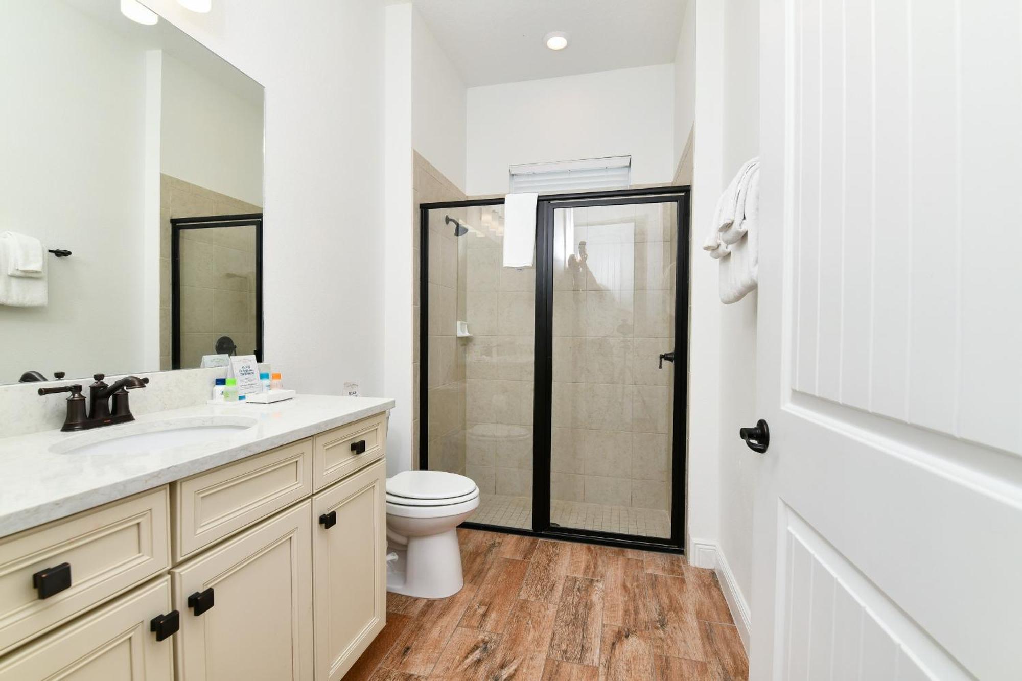 Crystal Near With Margaritaville Island H2o Access - 8033ls Holiday home Orlando