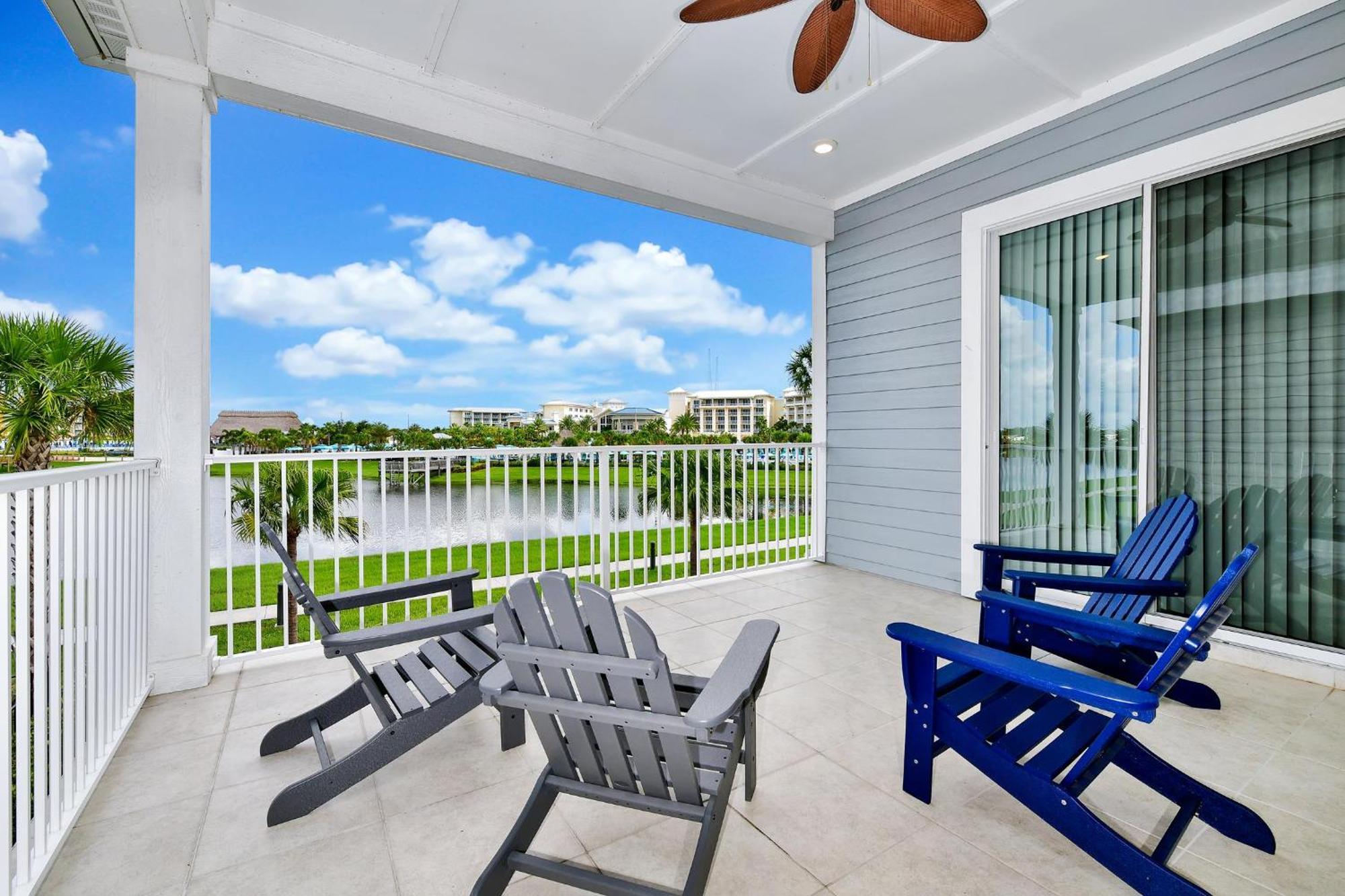 Holiday home The Shark Tank With Private Pool Near Margaritaville Island H20 Waterpark Access - 3084ph Orlando