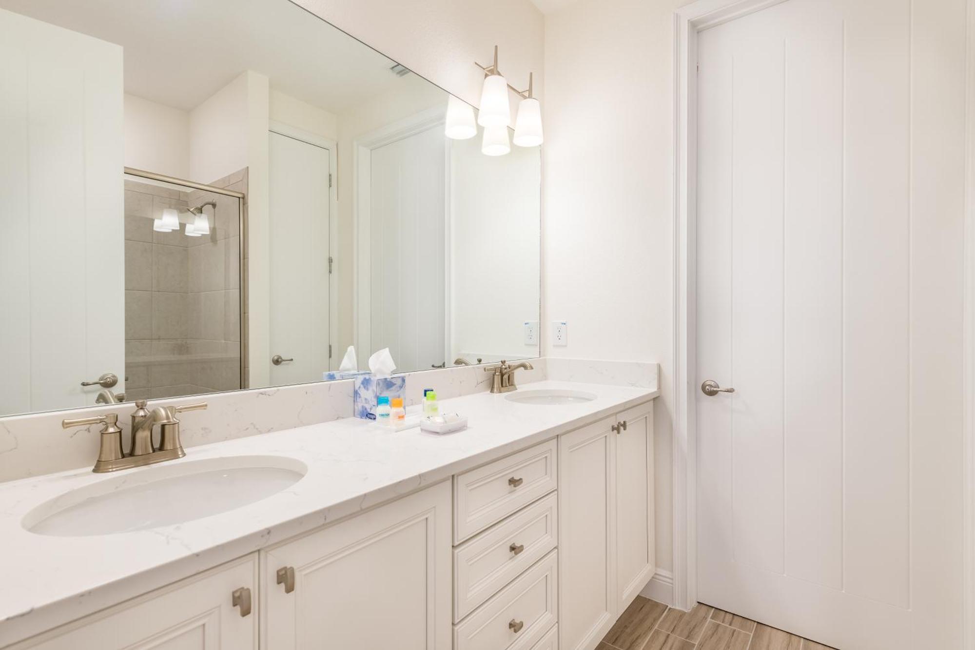 Blue Oasis With Private Pool Near And Margaritaville Island H20 Access - 7968sh Holiday home