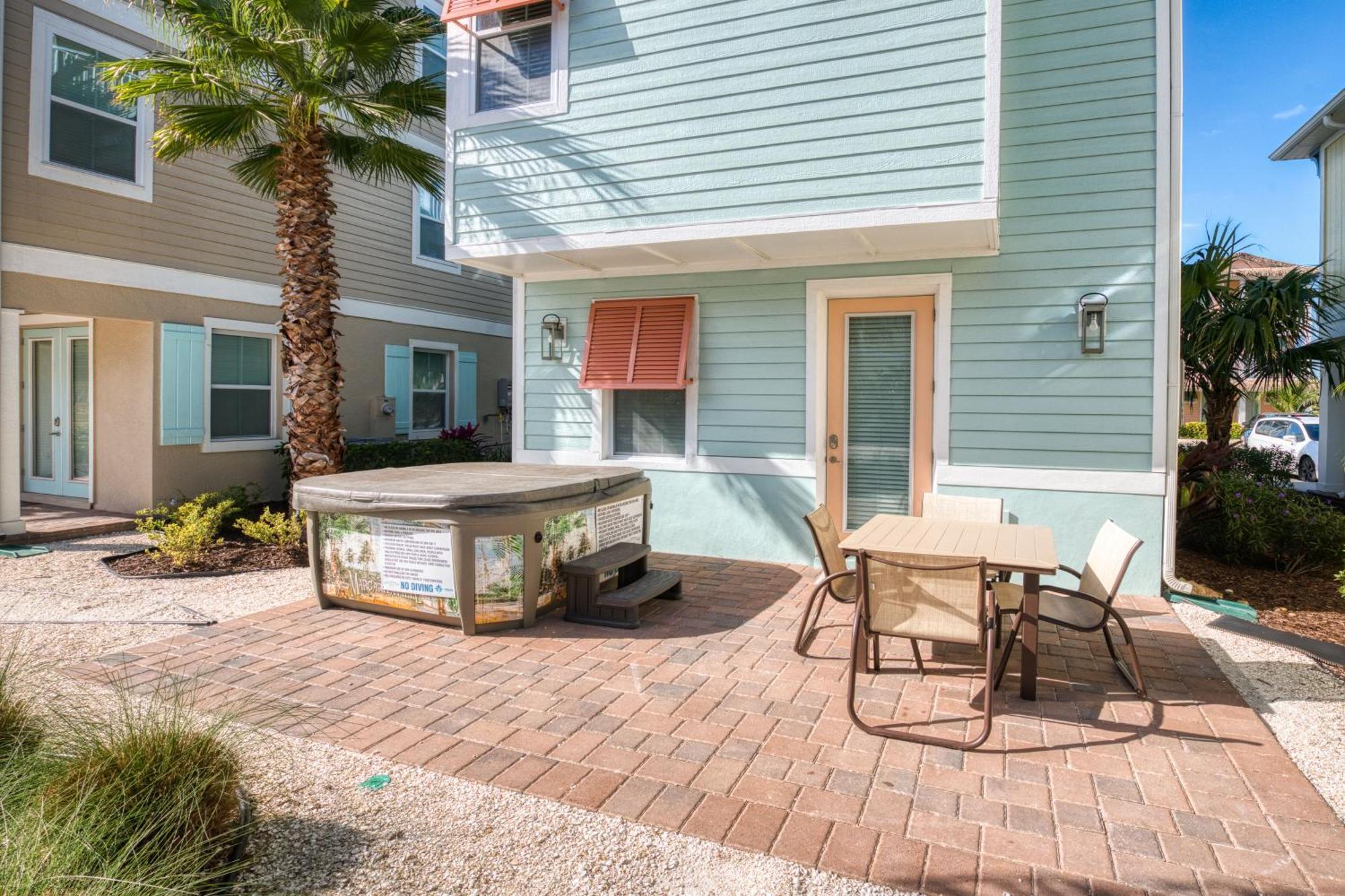 Holiday home Flip Paradise With Private Hot Tub Near With Margaritaville Island H2o Access - 8004sb Orlando