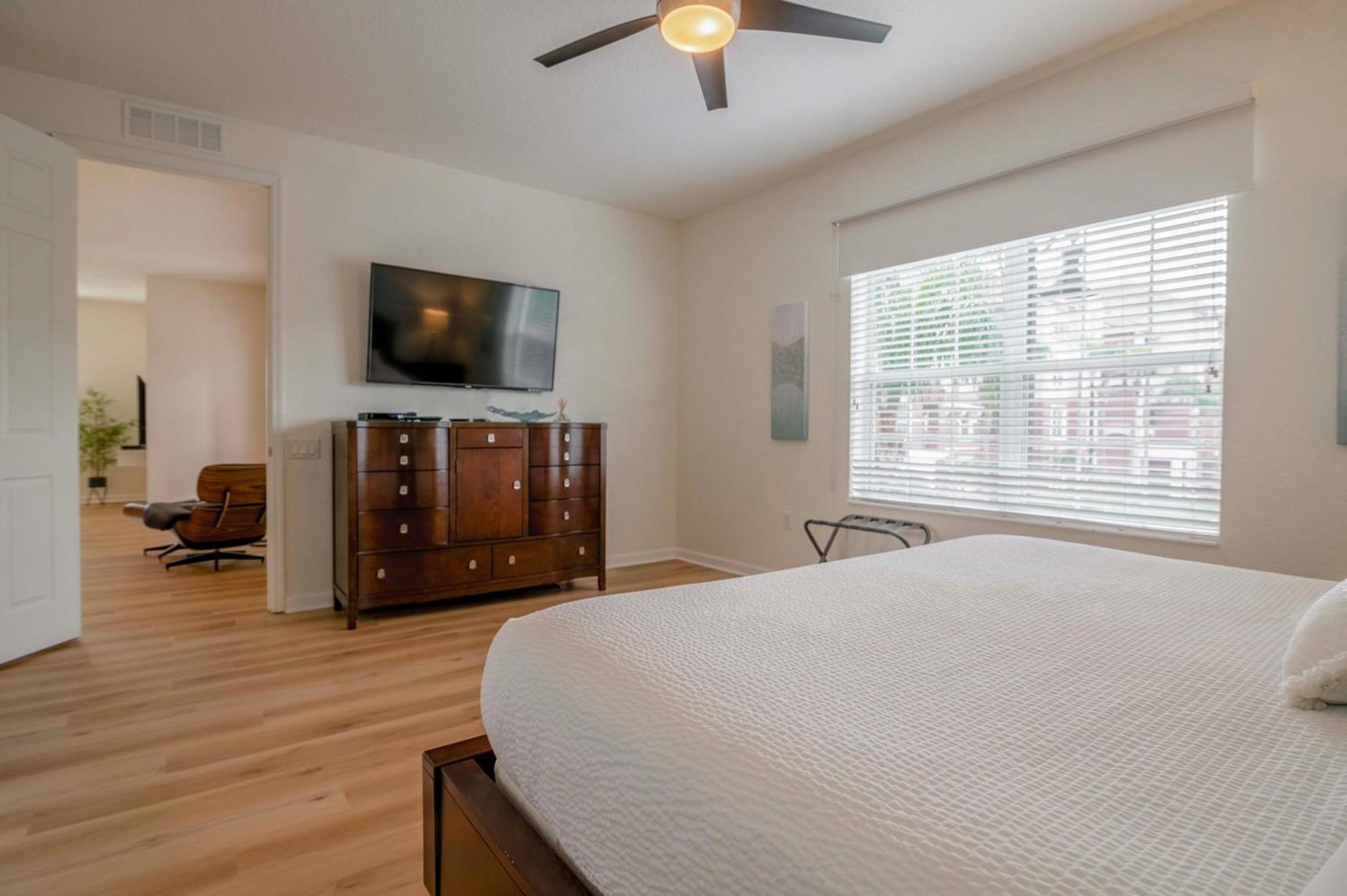 Vista Cay Poolside Retreat: Convention Center Proximity Holiday home Orlando
