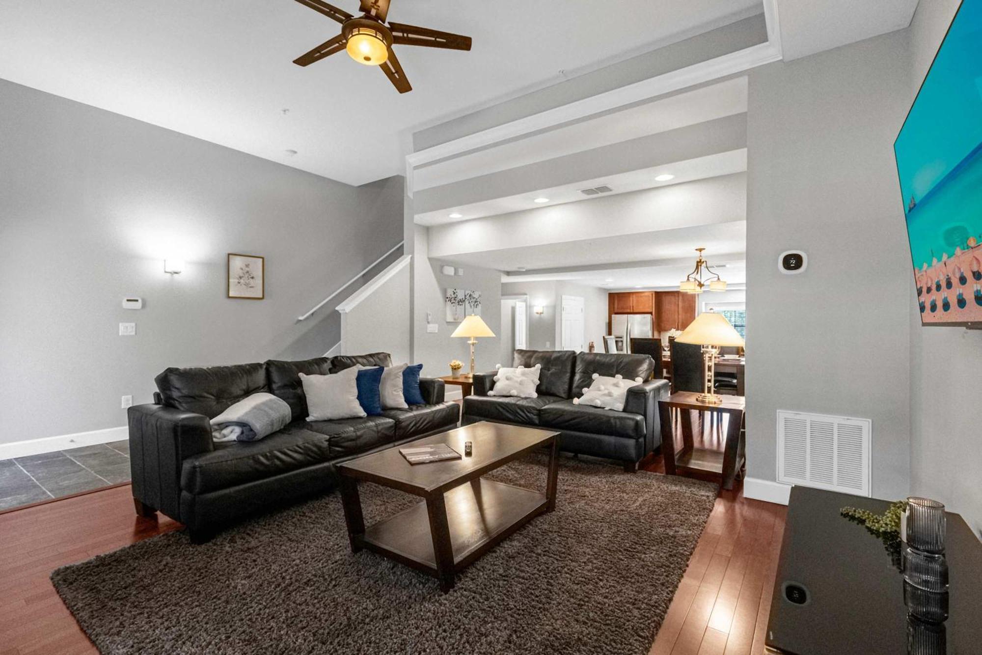 Sunny Memorial Day In Fl - Townhome By Disney! Holiday home *