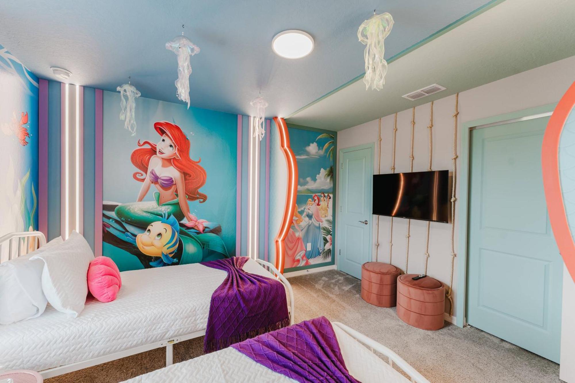 Stunning 8br Pool Gameroom Minutes To *