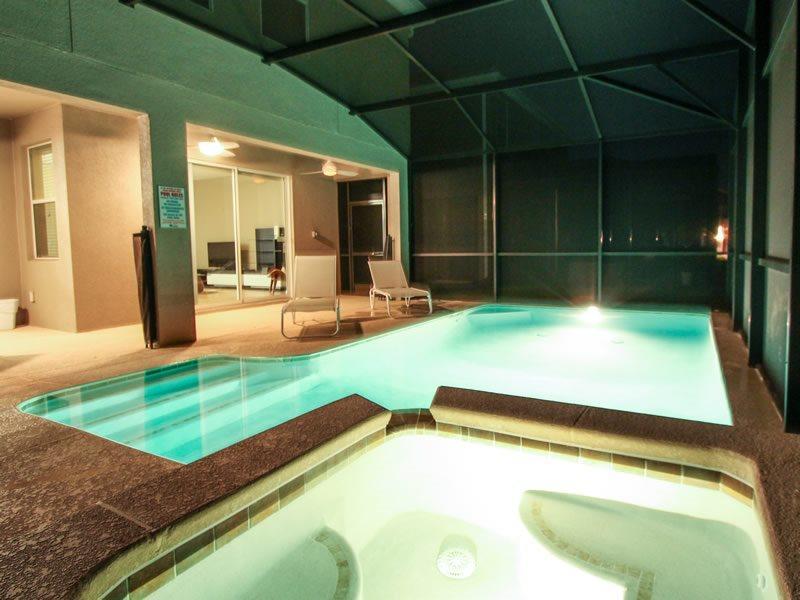 Holiday home 6 Bedroom 5 Bath Paradise Palms Pool That Sleeps 14