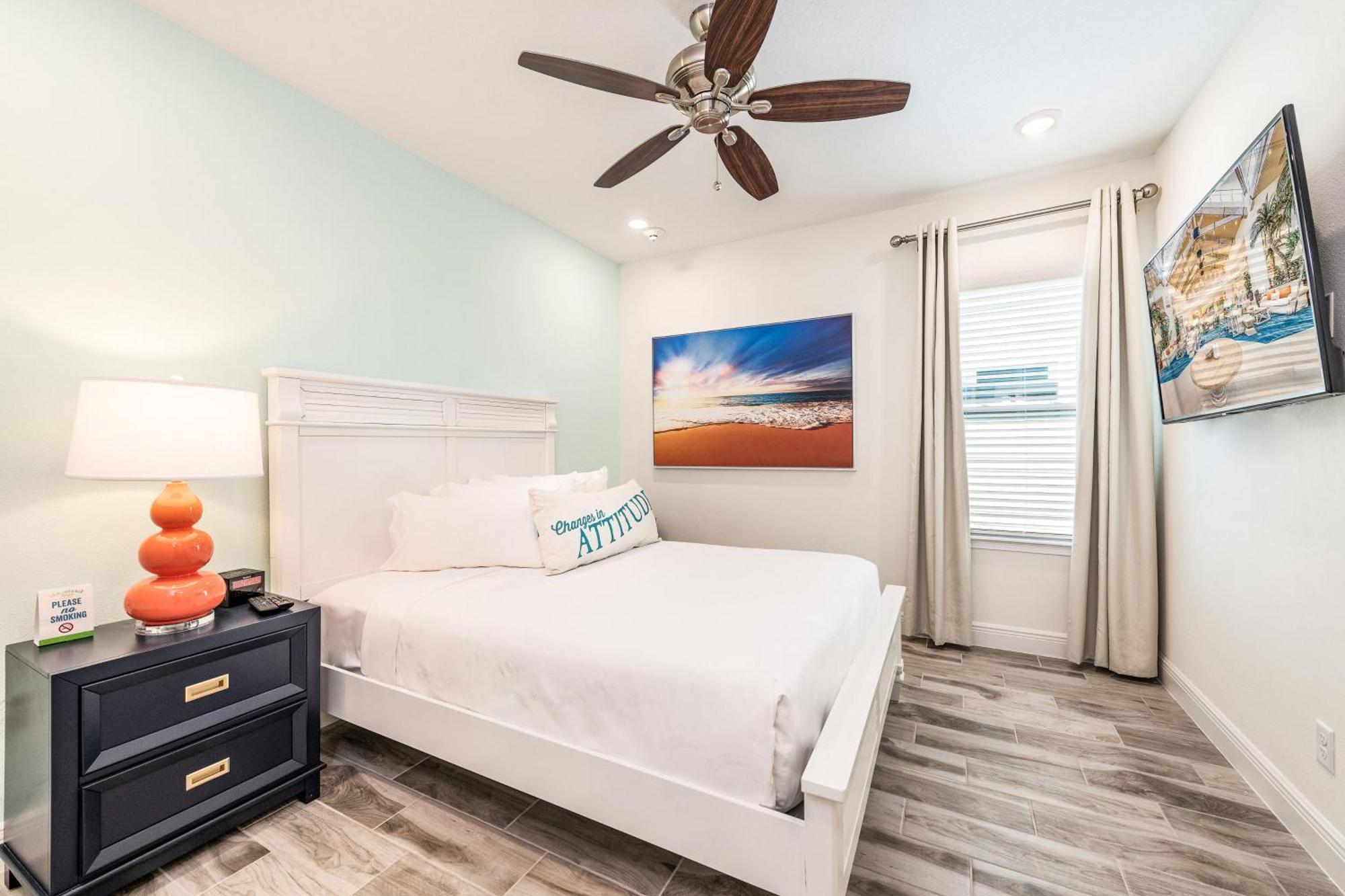 Beautiful With Private Pool Near With Margaritaville Island H20 Access - 8153su Holiday home *