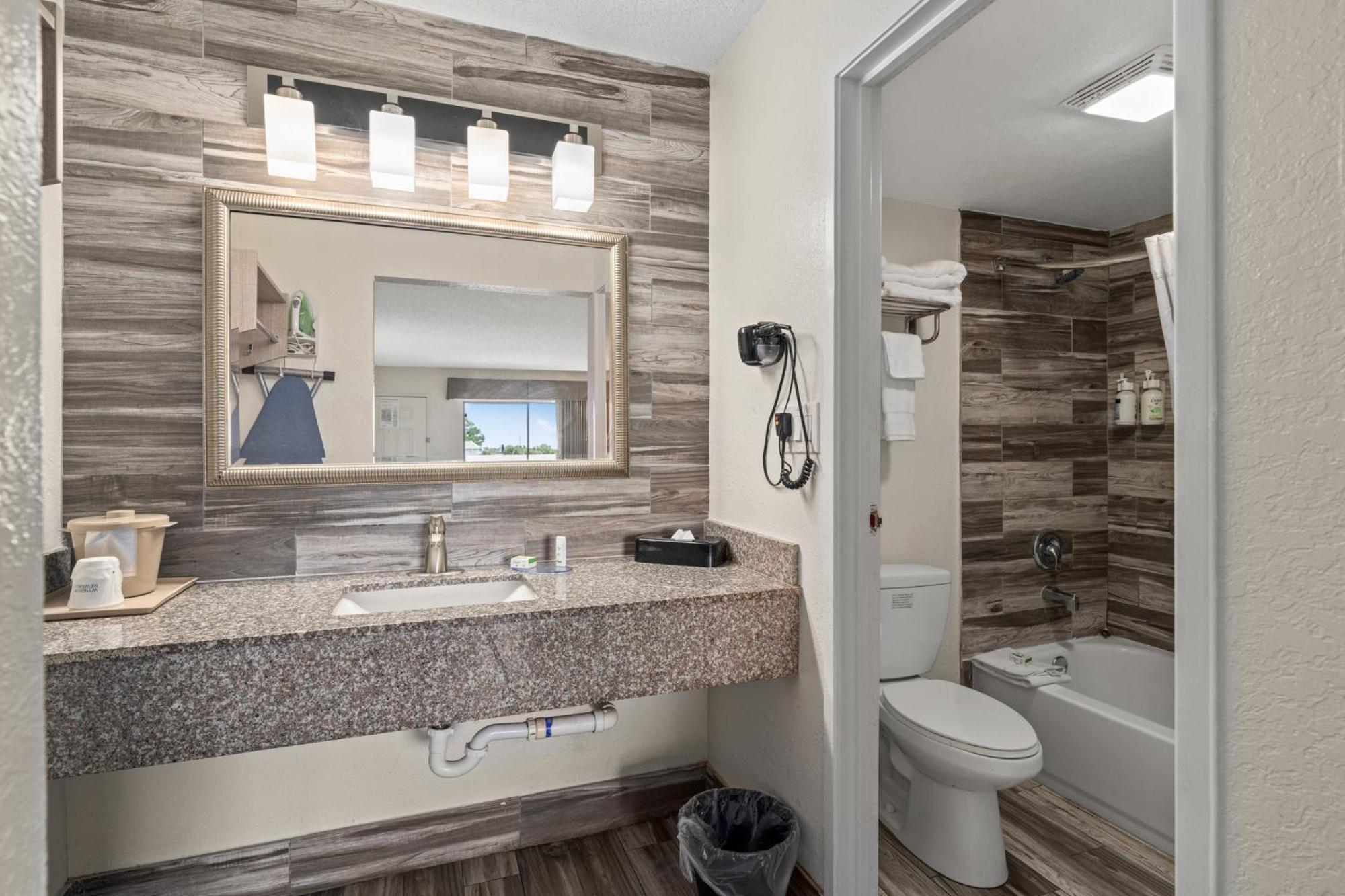 Baymont By Wyndham Downtown 2* Orlando