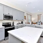 Blue Moon Luxurious Cottage With Private Pool Near Disney With Margaritaville Resort Island H2O Access - 8073Su