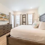 Waterfront Cottage With Private Pool Near Disney And Margaritaville Resort Island H20 Access - 7985Su