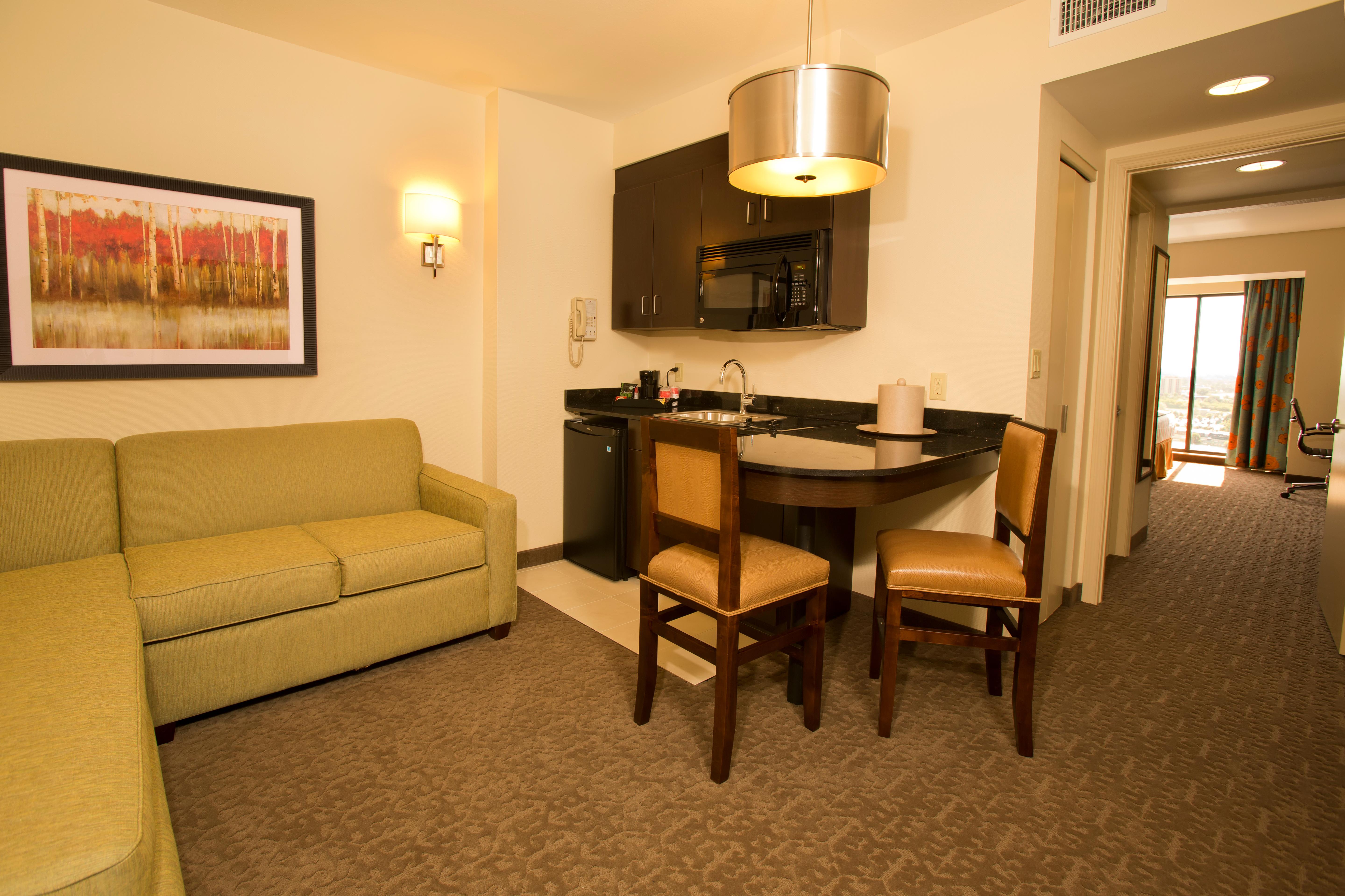 Resort Ramada Plaza By Wyndham & Intl Drive - Newly Renovated! Orlando