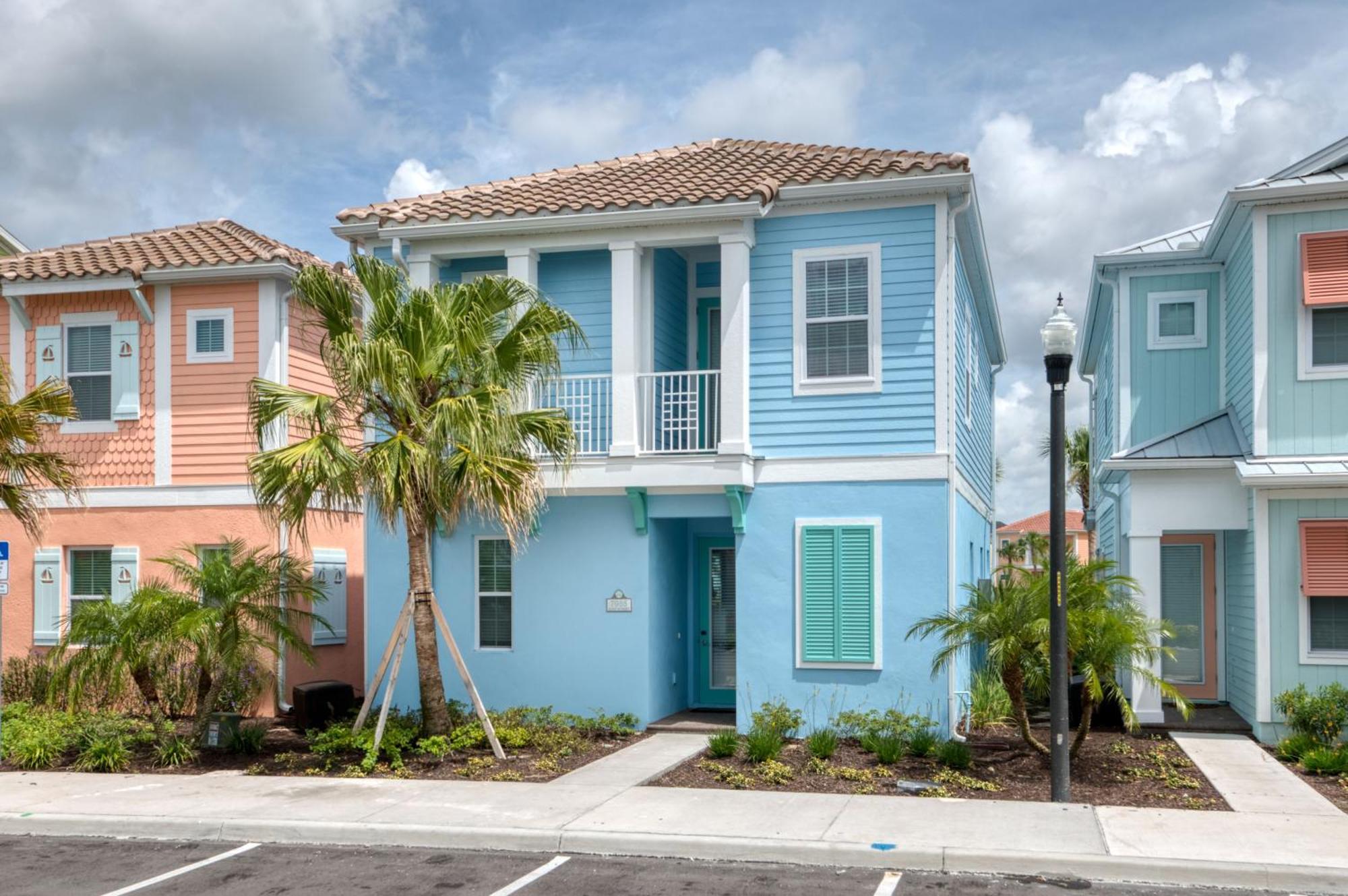 Waterfront With Private Pool Near And Margaritaville Island H20 Access - 7985su