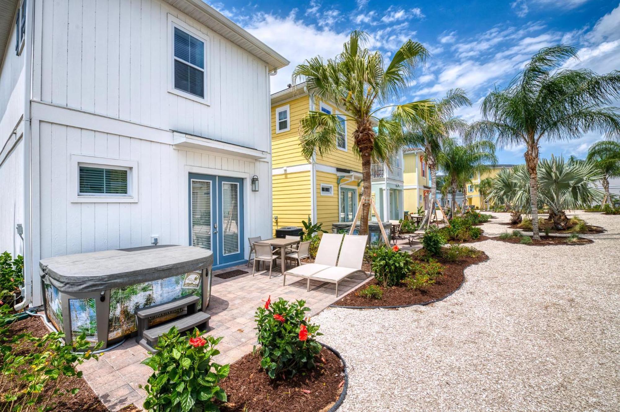 Sandy White Near With Private Hot Tub Margaritaville Island H20 Waterpark Access - 3001sp