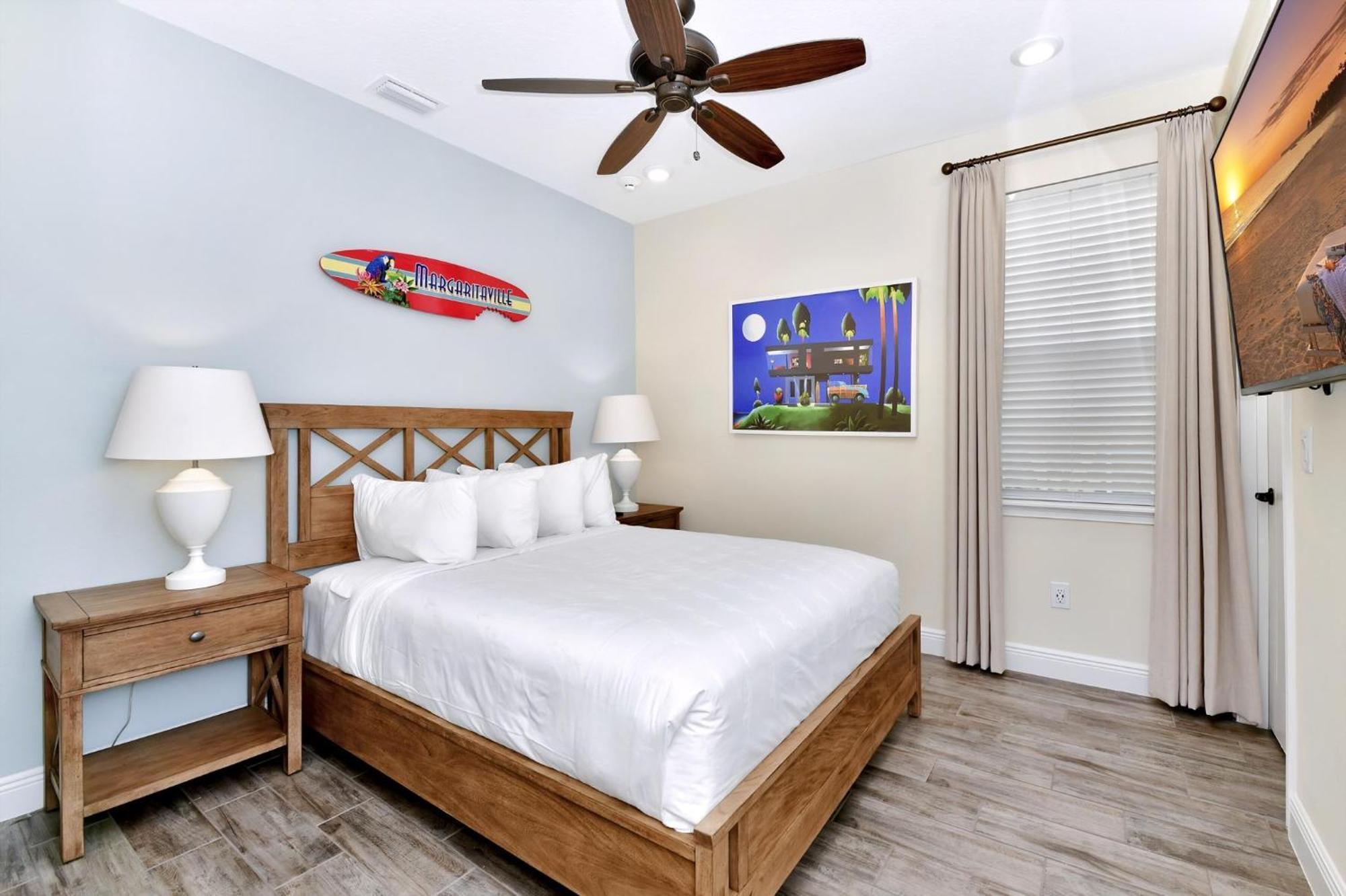 Blue Moon Luxurious With Private Pool Near With Margaritaville Island H2o Access - 8073su Holiday home