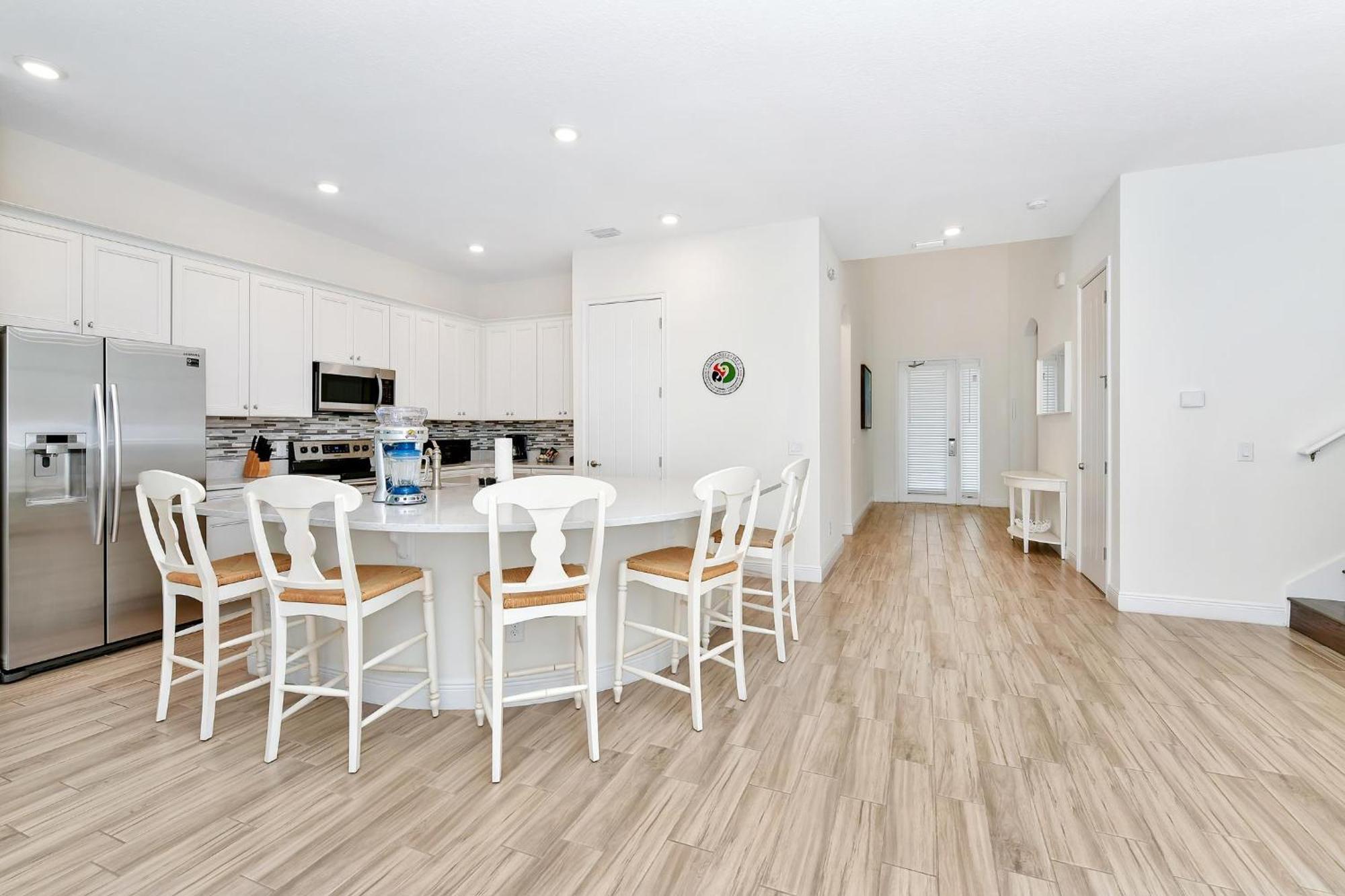 The Shark Tank With Private Pool Near Margaritaville Island H20 Waterpark Access - 3084ph Orlando